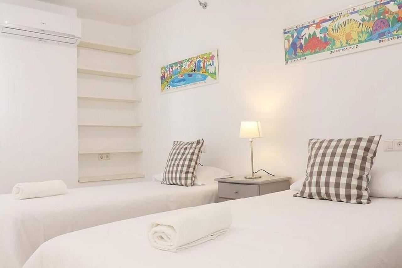 Amazing 3Bedroom Flat With Seafront Views & Pool By Sharingco 마르베야 외부 사진